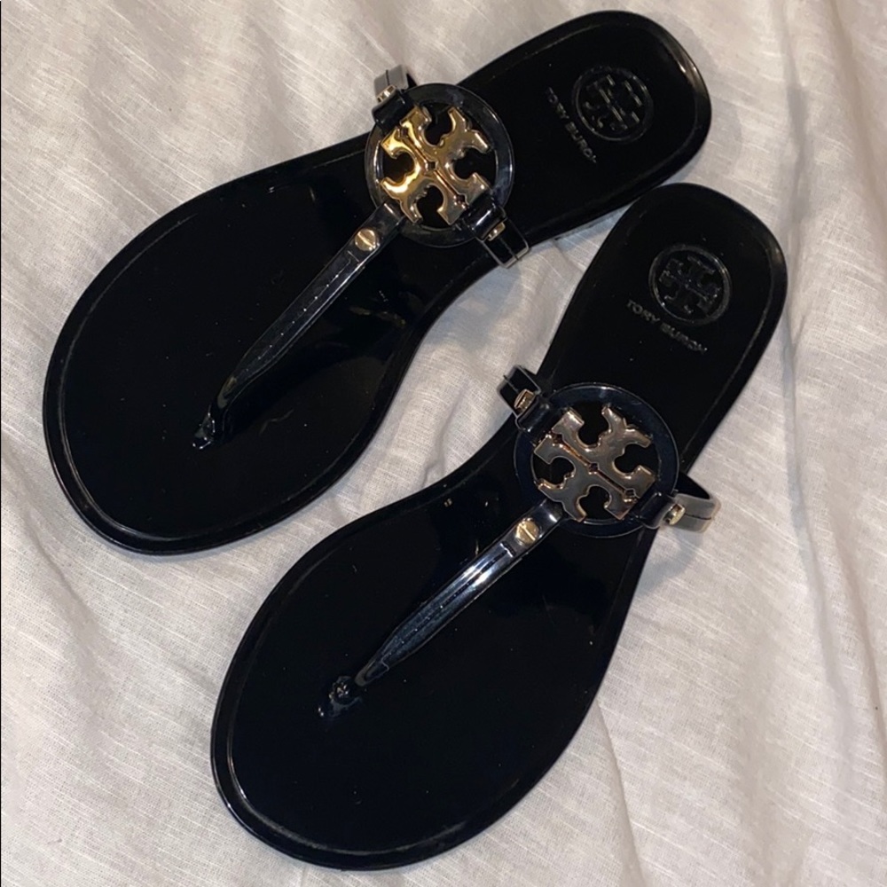 SOLDDDDD- Authentic Tory Burch sandal